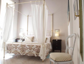 New Romantic Suite Cagliari